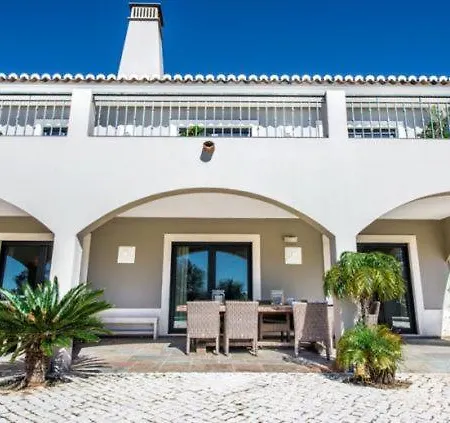 Sleeps 14